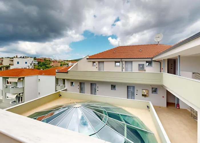 The Dome Luxury מלון לימנריה