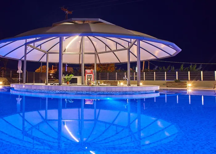 The Dome Luxury Hotel 4*